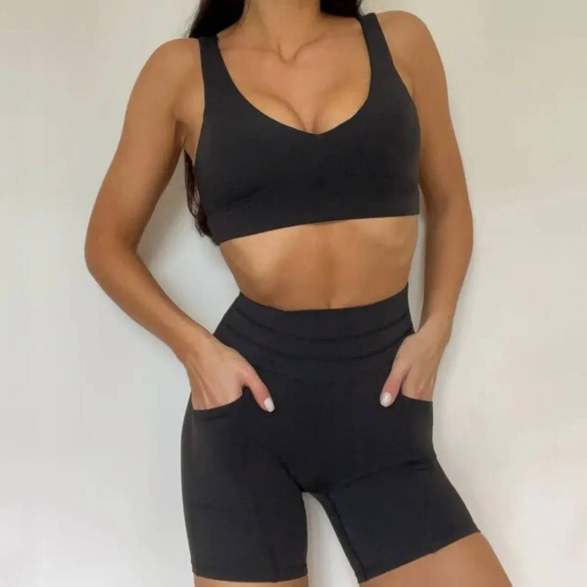 Set da yoga senza cuciture Sport Fitness Vita alta Pantaloncini per sollevamento fianchi Bellezza Reggiseno posteriore Abiti da